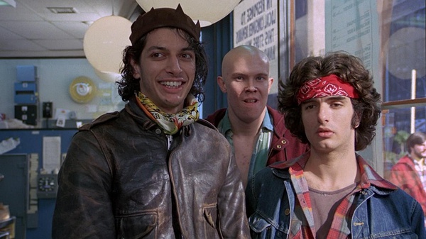 《猛龙怪客》全集-高清电影完整版-在线观看-搜狗影视