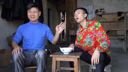 爆笑三江锅:三三因穷被未来丈母娘拒绝,打拼两年终于重获认可!