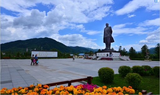 江心岛公园鸭绿江边 异国风情建议游玩:半天临江市江心岛公园位于临江