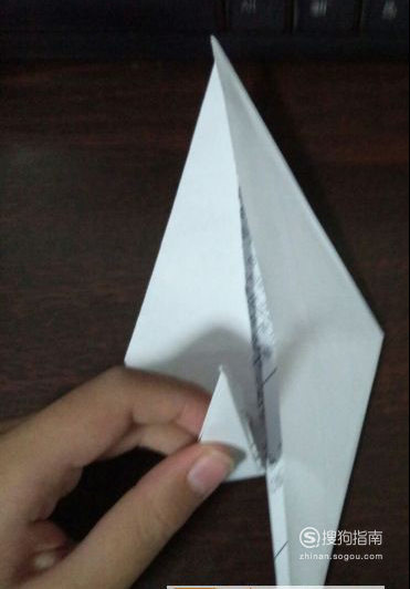 一步一步教你折千纸鹤 一步两步教你折千纸鹤