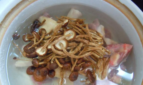 茶树菇煲汤的做法 茶树菇煲汤的做法大全