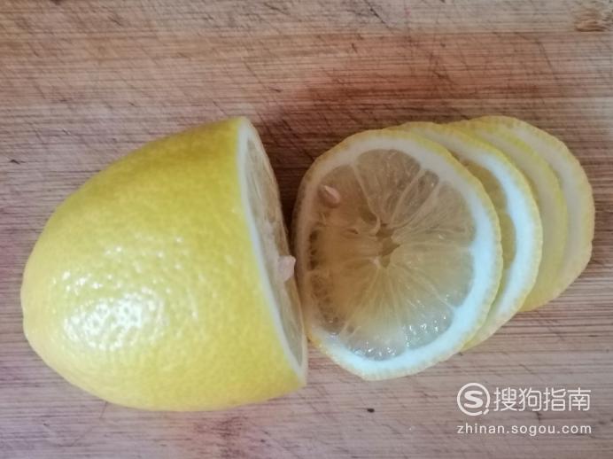 柠檬蜂蜜怎么泡水 新鲜柠檬蜜泡水喝的方法优质