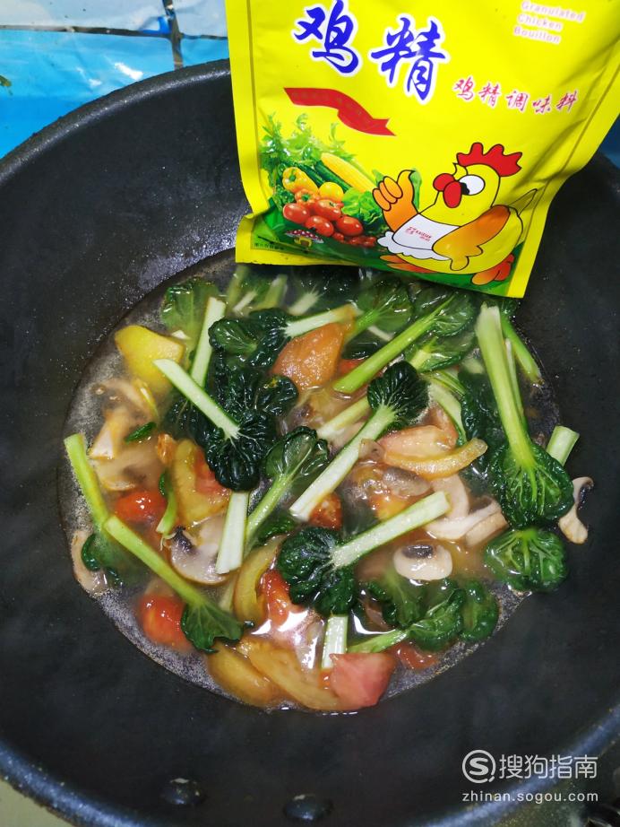 西红柿口蘑汤的做法 怎样做美味的西红柿口蘑塔菜汤？优质